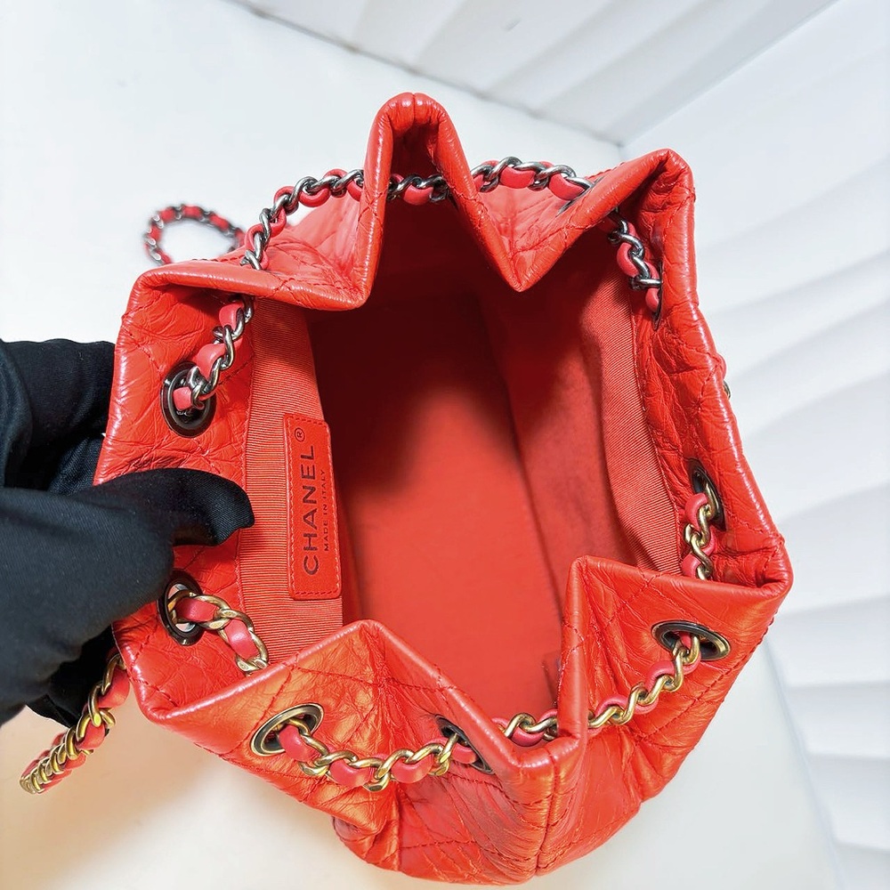 Chanel Red Quilted Leather Bucket Backpack - Picture 6 of 12